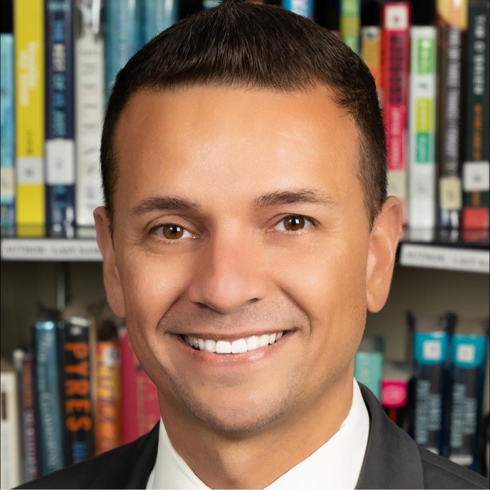 Headshot of Marcony Almeida Barros